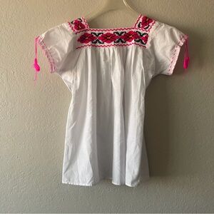 Girls White & Pink  Mexican Embroidered Shirt, Size NWOT